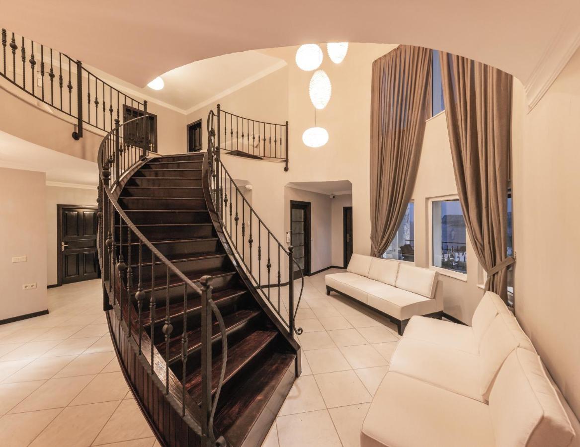 מלון קס Hill House Adult Only מראה חיצוני תמונה