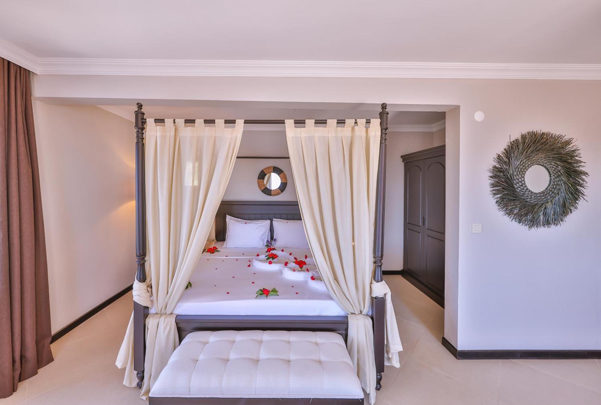 מלון קס Hill House Adult Only מראה חיצוני תמונה